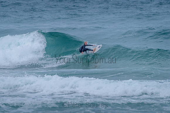 Whale_Beach_211125_065651_0027