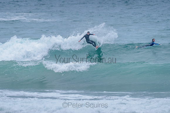 Whale_Beach_211125_070240_0044
