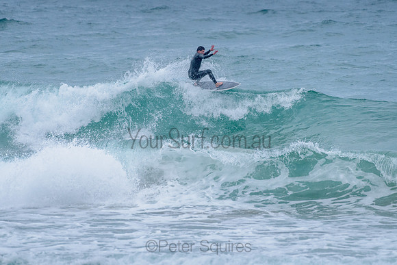 Whale_Beach_211125_070244_0046