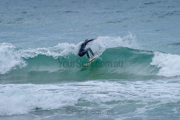 Whale_Beach_211125_070413_0055