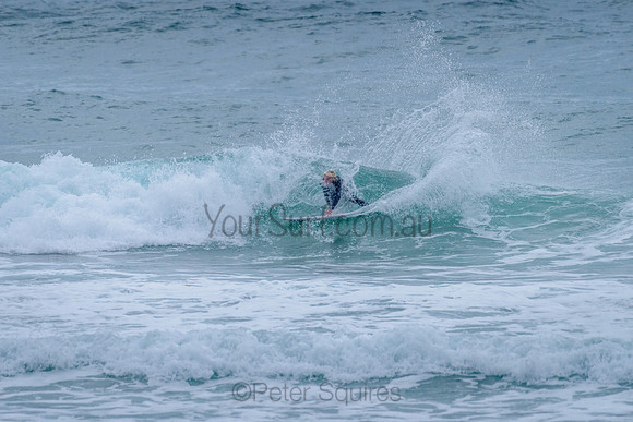 Whale_Beach_211125_070825_0062