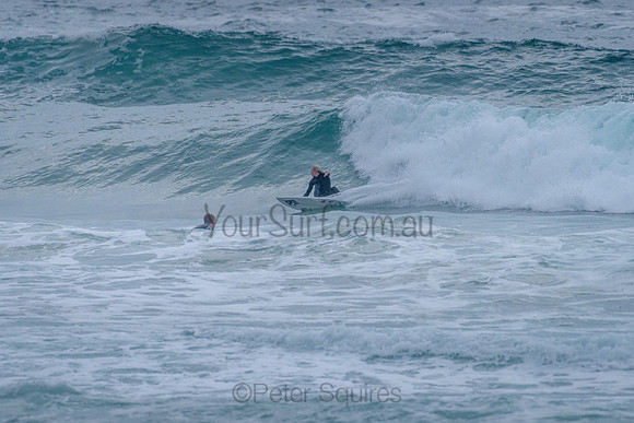 Whale_Beach_211125_071152_0069