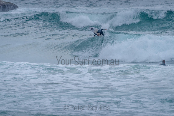 Whale_Beach_211125_071153_0070