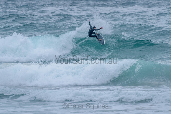 Whale_Beach_211125_071851_0081