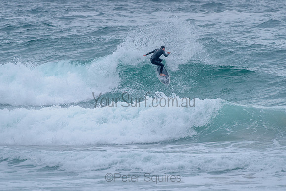 Whale_Beach_211125_071851_0082