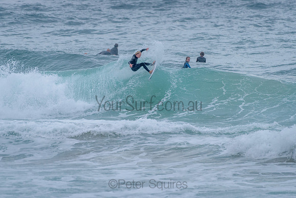 Whale_Beach_211125_072033_0087