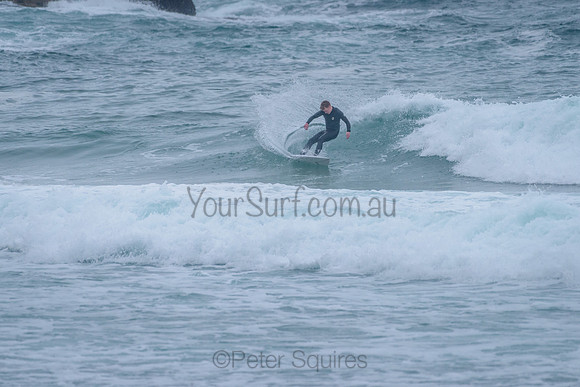Whale_Beach_211125_072150_0093