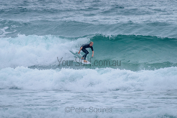 Whale_Beach_211125_072226_0095