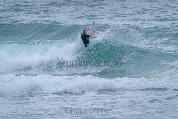 Whale_Beach_211125_072227_0096