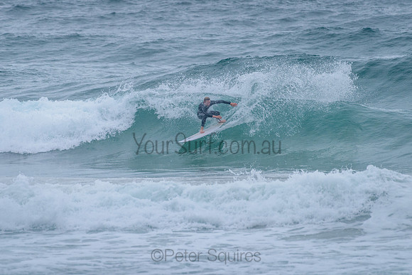 Whale_Beach_211125_072311_0105