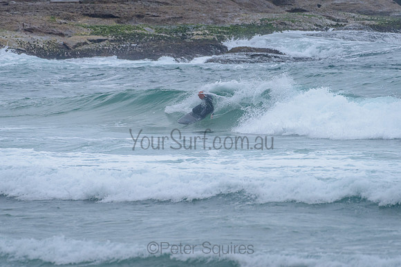 Whale_Beach_211125_072744_0116