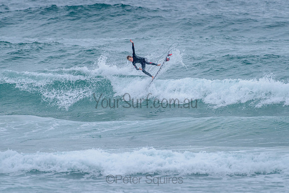 Whale_Beach_211125_072849_0122