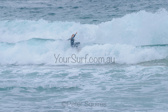 Whale_Beach_211125_073225_0137
