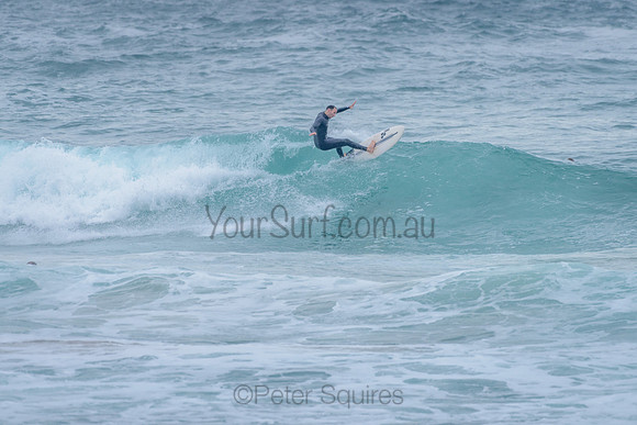 Whale_Beach_211125_080050_0232