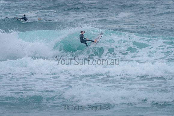 Whale_Beach_211125_080409_0243