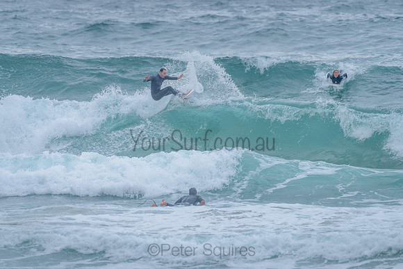 Whale_Beach_211125_080922_0252