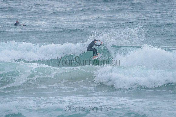 Whale_Beach_211125_081039_0262