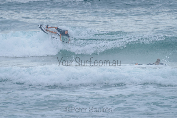 Whale_Beach_211125_081055_0263
