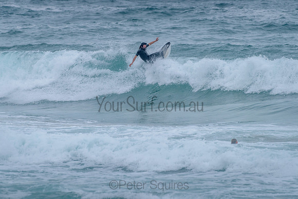 Whale_Beach_211125_082126_0287
