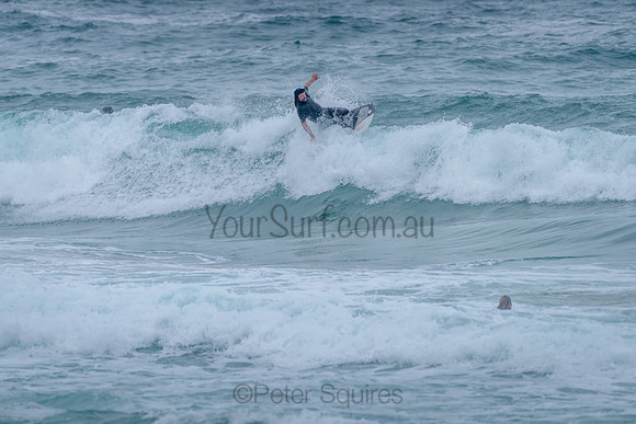 Whale_Beach_211125_082126_0288