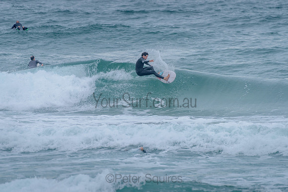 Whale_Beach_211125_082206_0294
