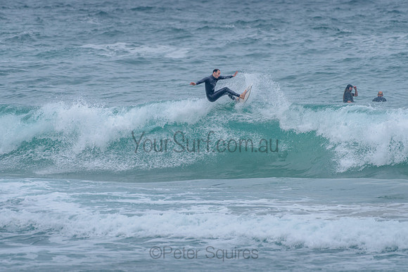 Whale_Beach_211125_082832_0301