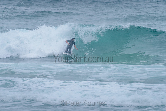 Whale_Beach_211125_083109_0309