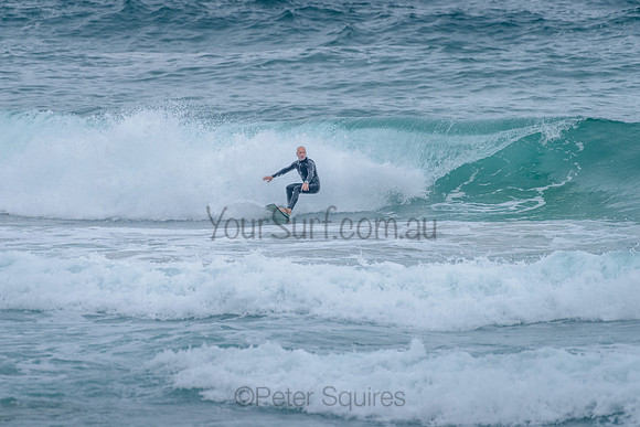 Whale_Beach_211125_083716_0315