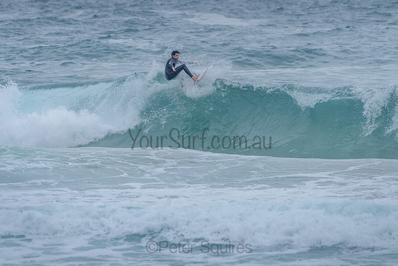 Whale_Beach_211125_084406_0325