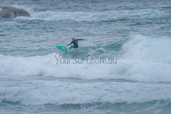 Whale_Beach_211125_084609_0332