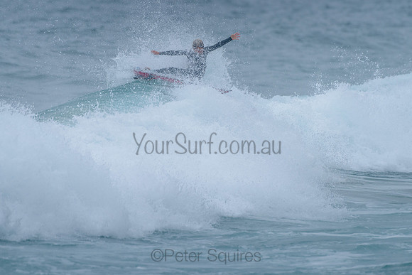 Whale_Beach_211125_090558_0358