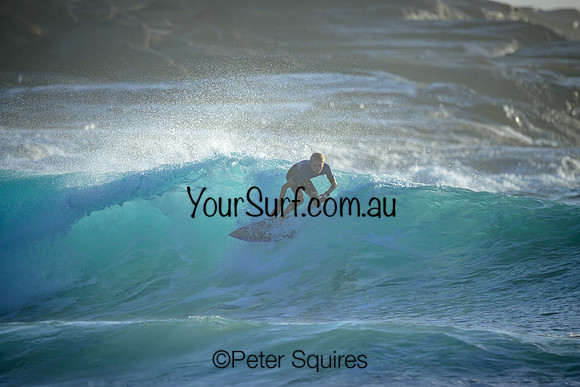 Whale_Beach_240311_074343_0002
