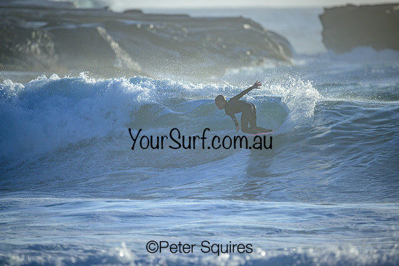 Whale_Beach_240311_074434_0016