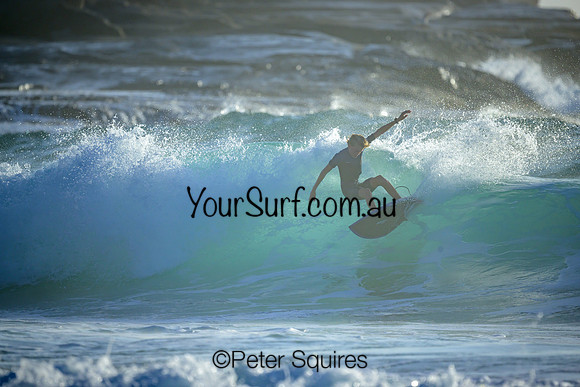 Whale_Beach_240311_074655_0035
