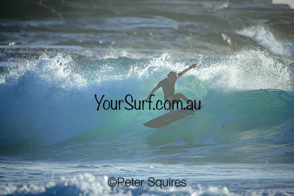 Whale_Beach_240311_074655_0036