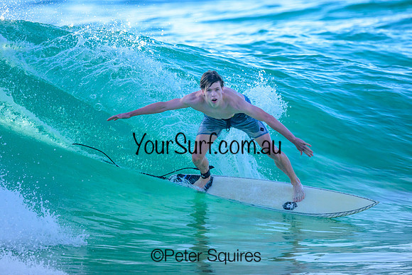 Whale_Beach_240311_075843_0213