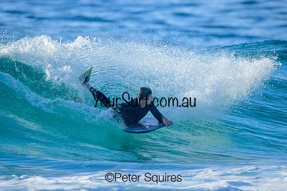 Whale_Beach_240311_080353_0326