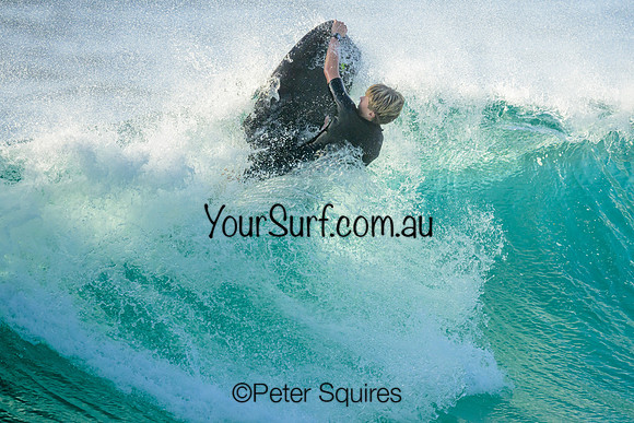 Whale_Beach_240311_080440_0340