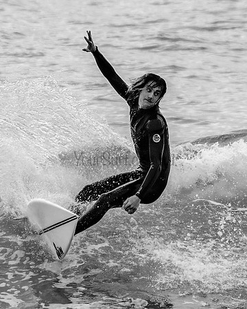 Whale_Beach_201204_071505_0022-Edit