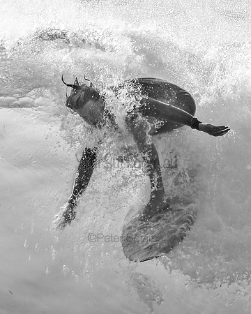 Whale_Beach_201204_081750_0606-Edit