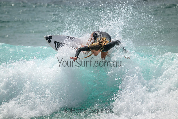 Whale_Beach_220220_115752_0340