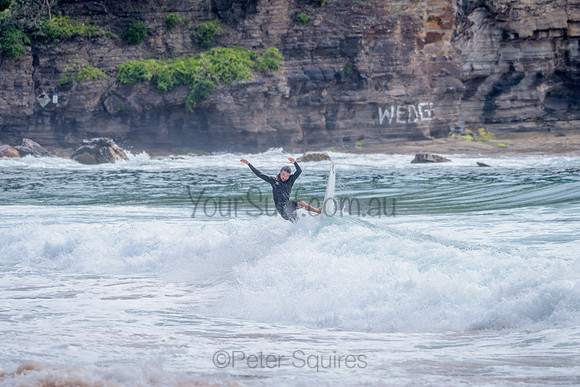 Whale_Beach_211207_112336_0096