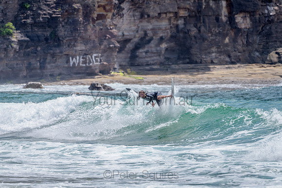 Whale_Beach_211207_112846_0106