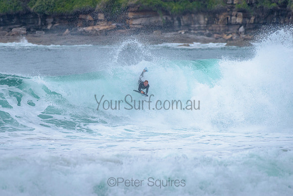 Whale_Beach_211211_075335_0008