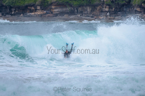 Whale_Beach_211211_075335_0009