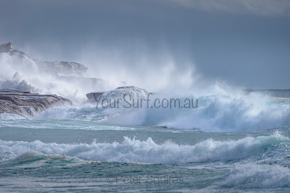 Whale_Beach_211211_080724_0015