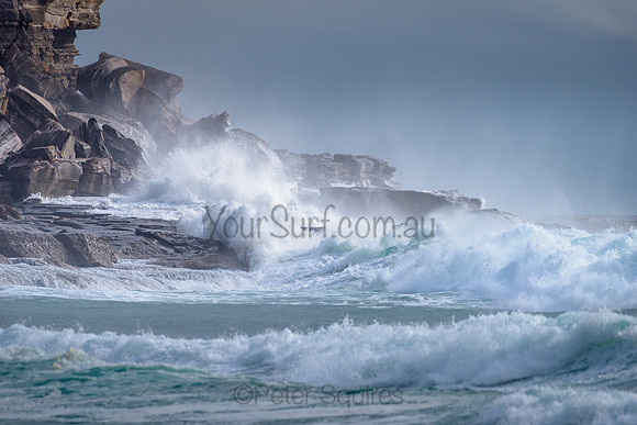 Whale_Beach_211211_080725_0016