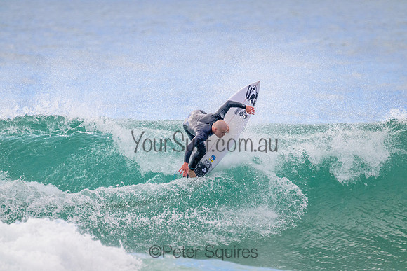Whale_Beach_220910_093245_0071