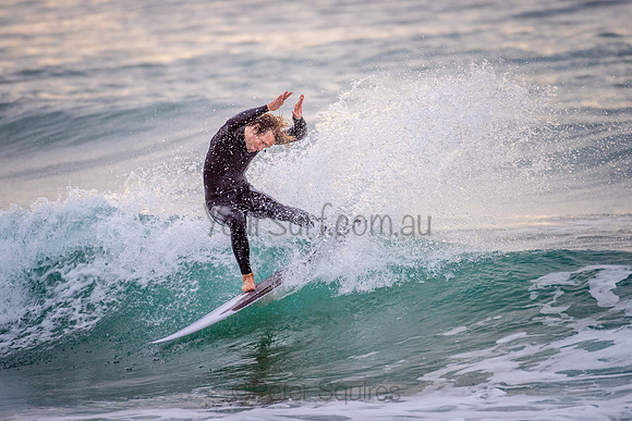 Whale_Beach-200725-07.20-375