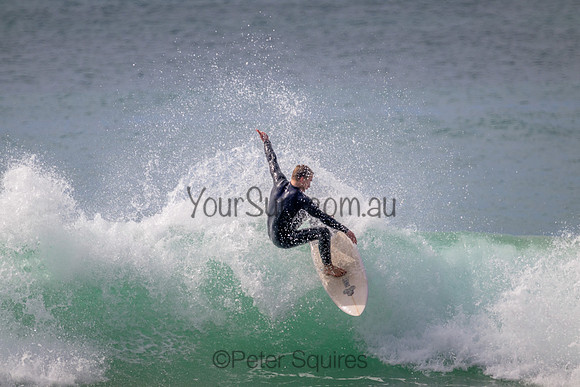 Whale_Beach_220910_095827_0148